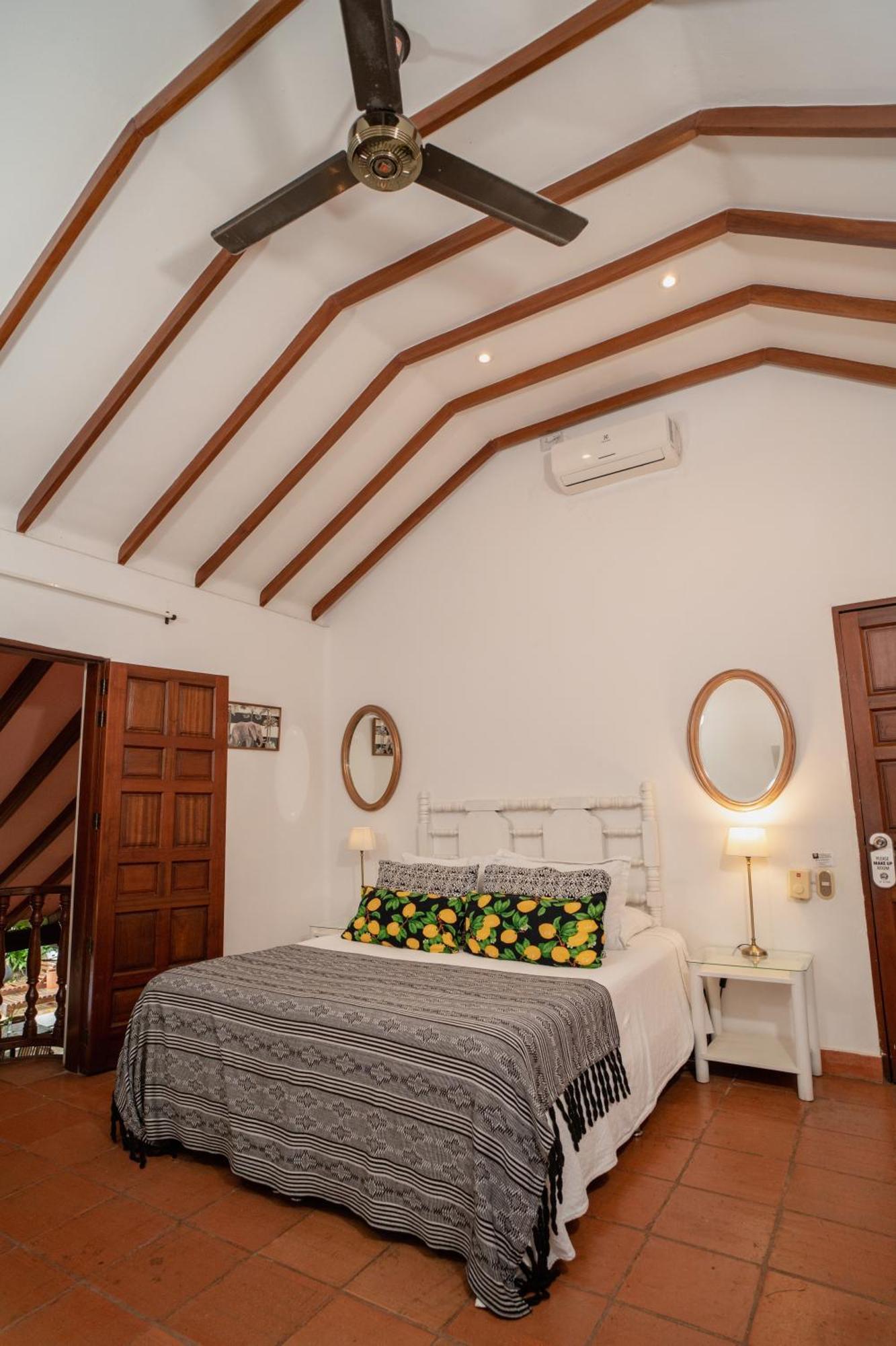 Hotel Boutique Al Alma Santa Fe de Antioquia Bagian luar foto