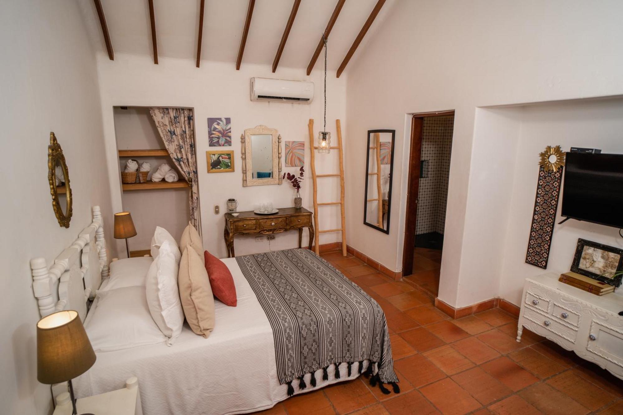 Hotel Boutique Al Alma Santa Fe de Antioquia Bagian luar foto